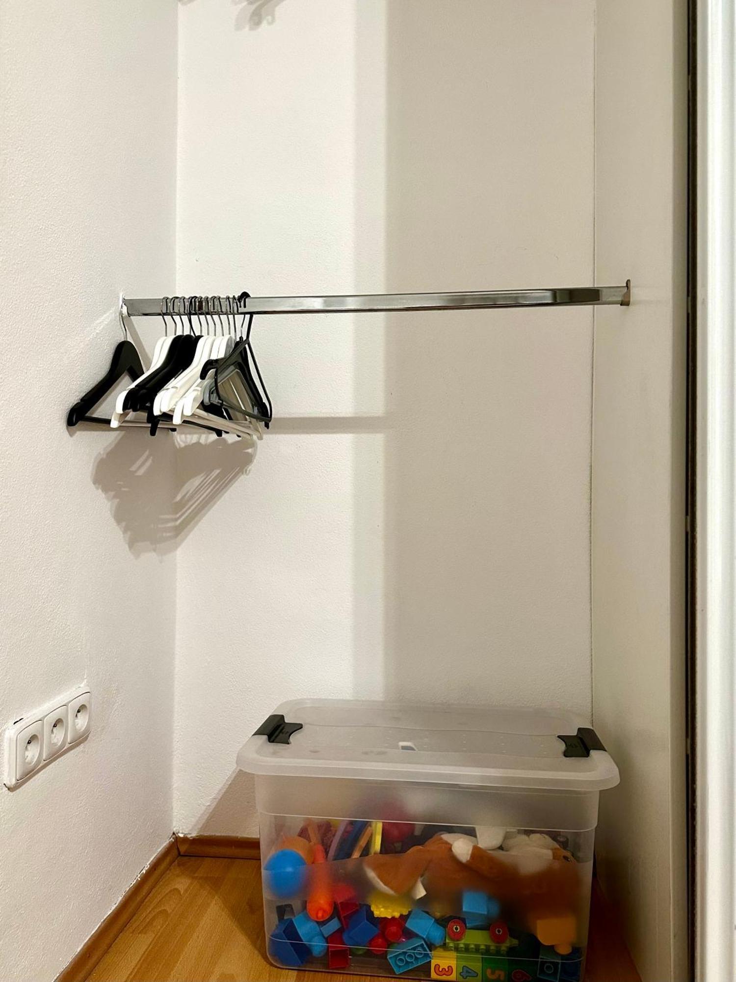 Modern & Cozy Apartment Near Hockey & Football Arena Bratislava Bagian luar foto
